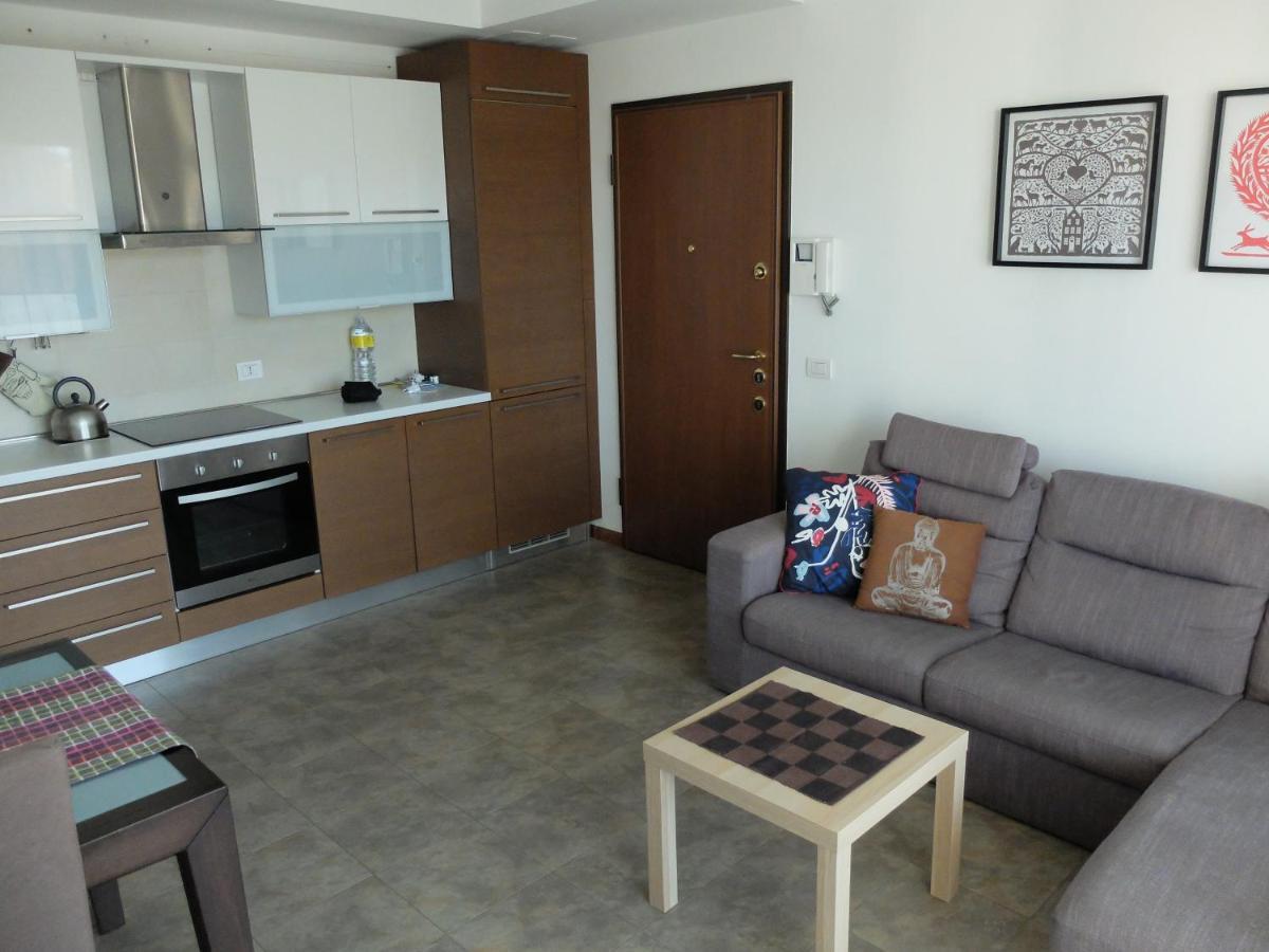 Moderno Trilocale Laura Apartment Dalmine Exterior photo