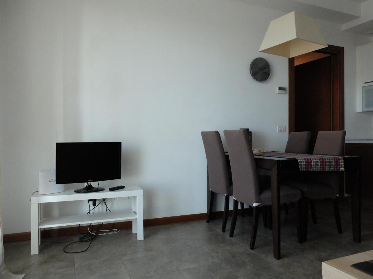 Moderno Trilocale Laura Apartment Dalmine Exterior photo